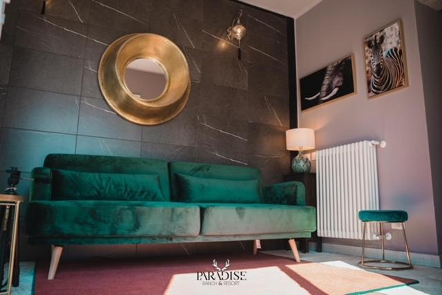Paradise Ranch Hotel Borgo Sabotino Ngoại thất bức ảnh