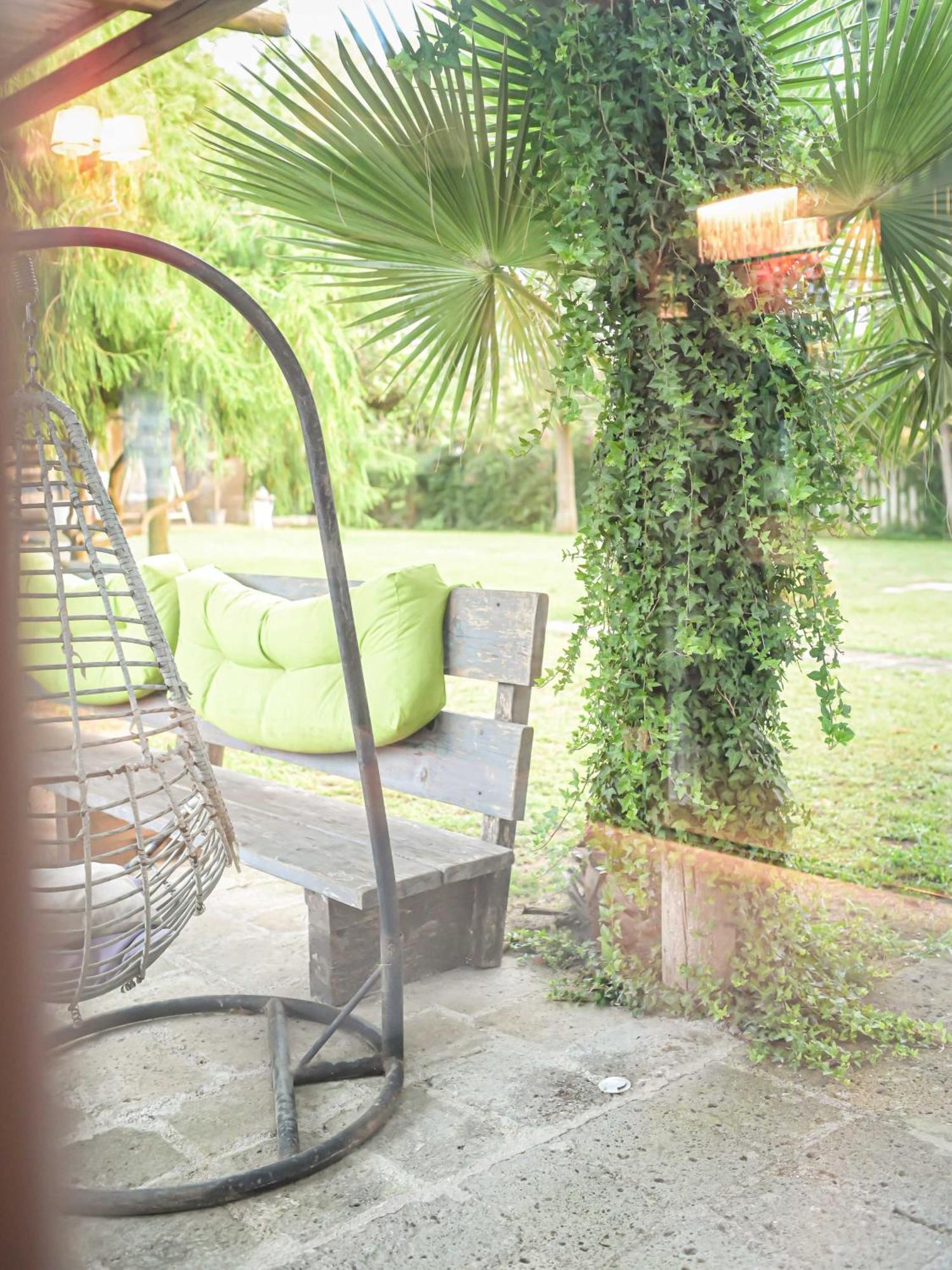 Paradise Ranch Hotel Borgo Sabotino Ngoại thất bức ảnh